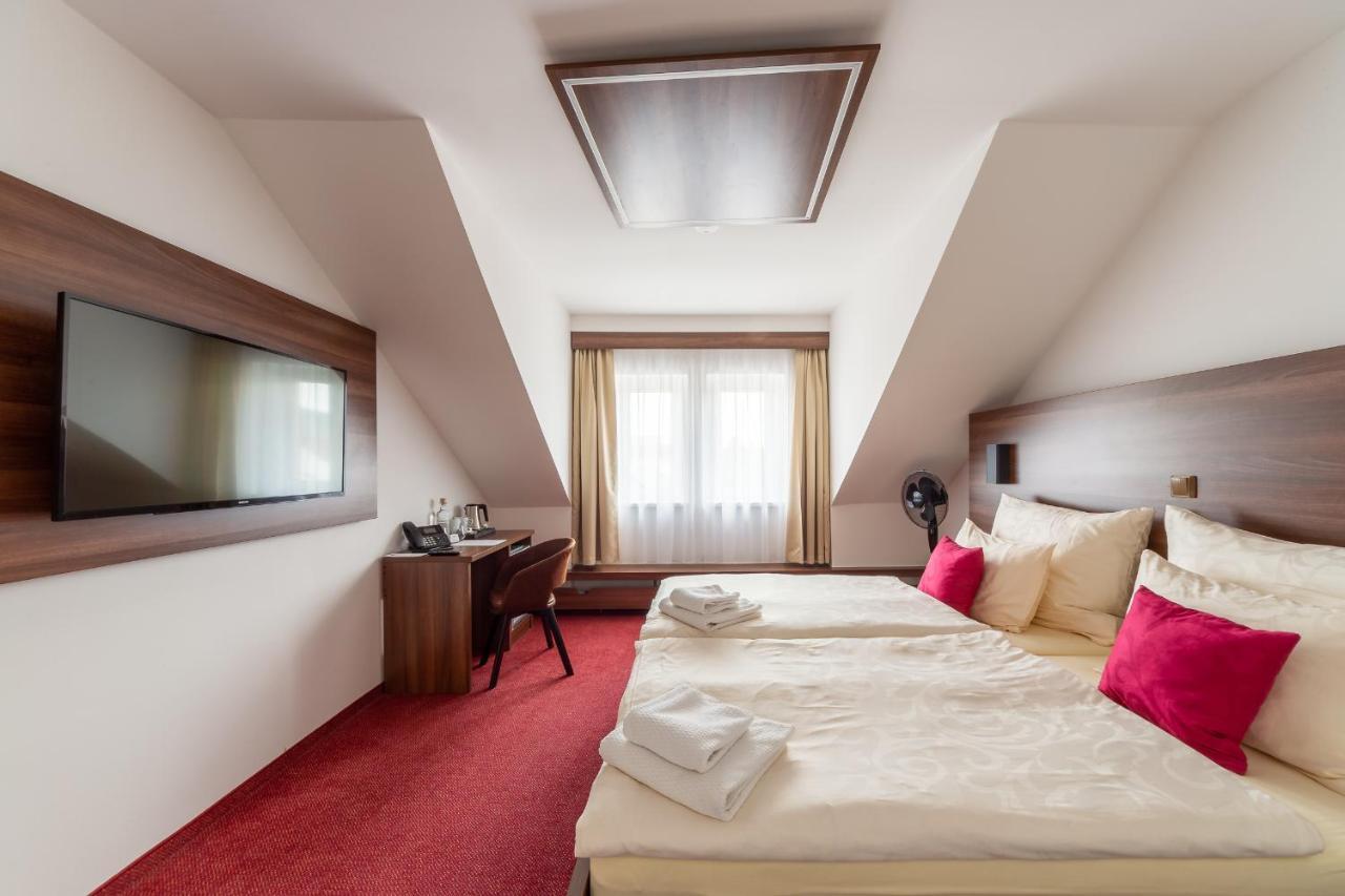 Bohemia Inn Hotel Turnov Exteriér fotografie